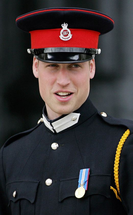 prince william raf uniform. Prince William