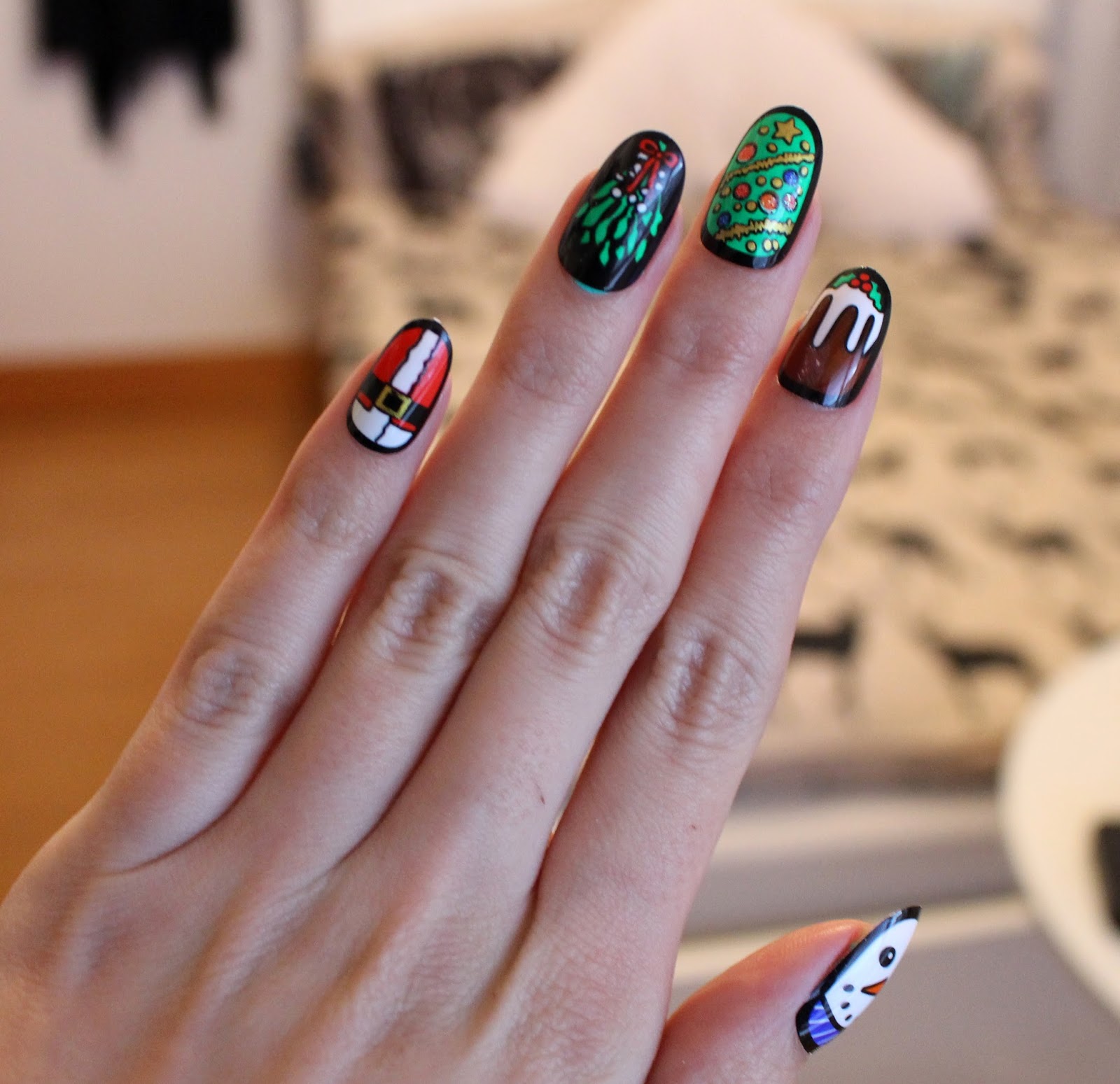 KITTENMOUSTACHE: NOTW: House of Holland Nails by Elegant Touch - Tis ...