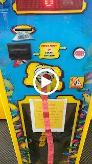 Llandudno Pier: Animated gif of the carnival games ticket machine