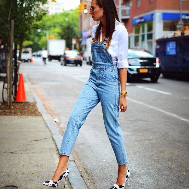 Style is all : Denim jumpsuit.