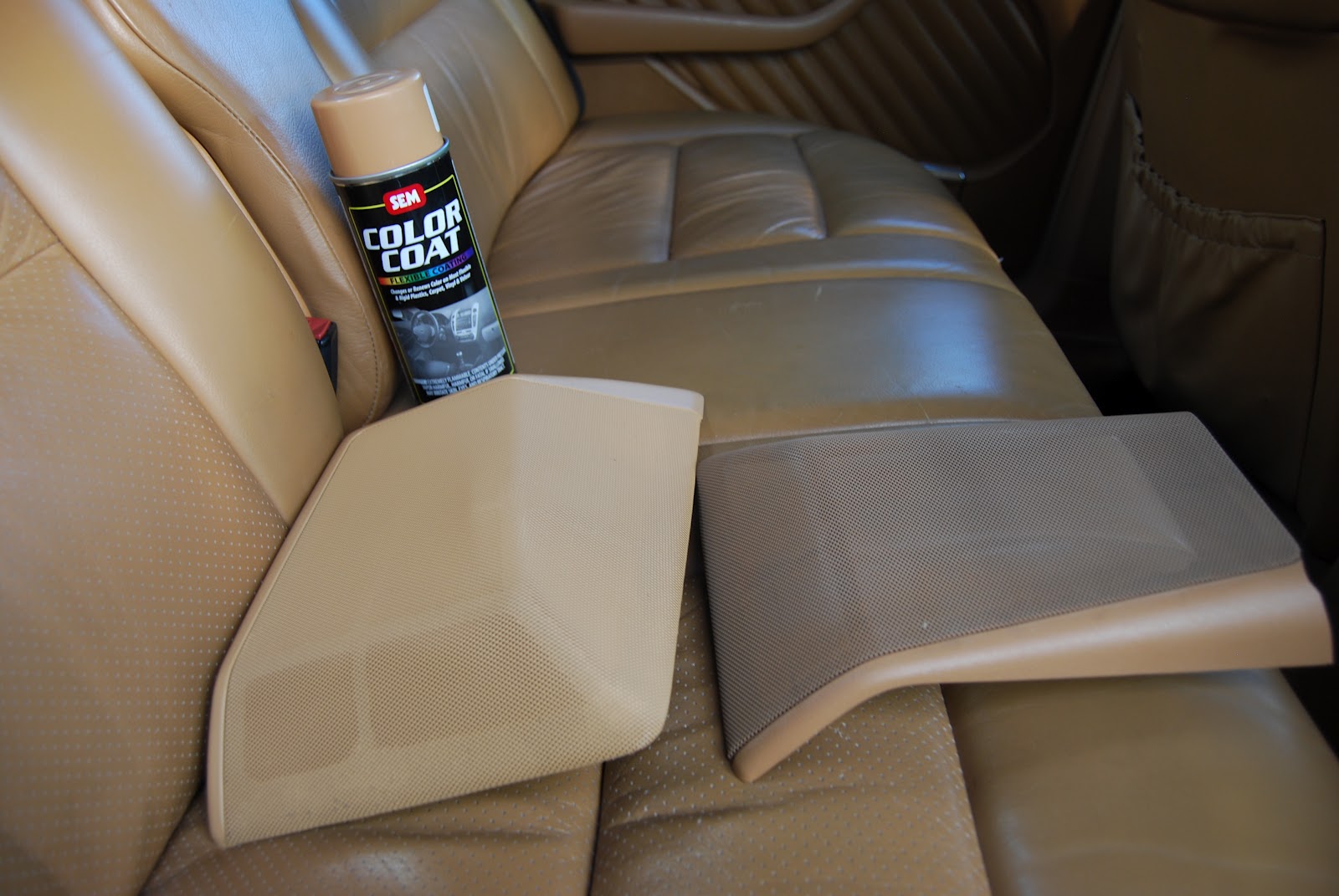 V8 Bruiser Benz Painting speaker grills