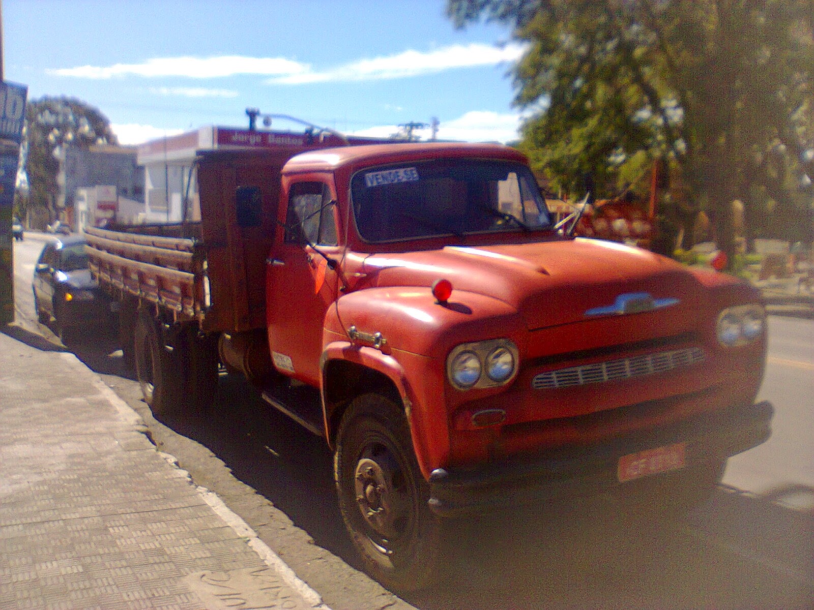 cRiPpLe_rOoStEr a.k.a. Kamikaze: Alguns caminhões antigos