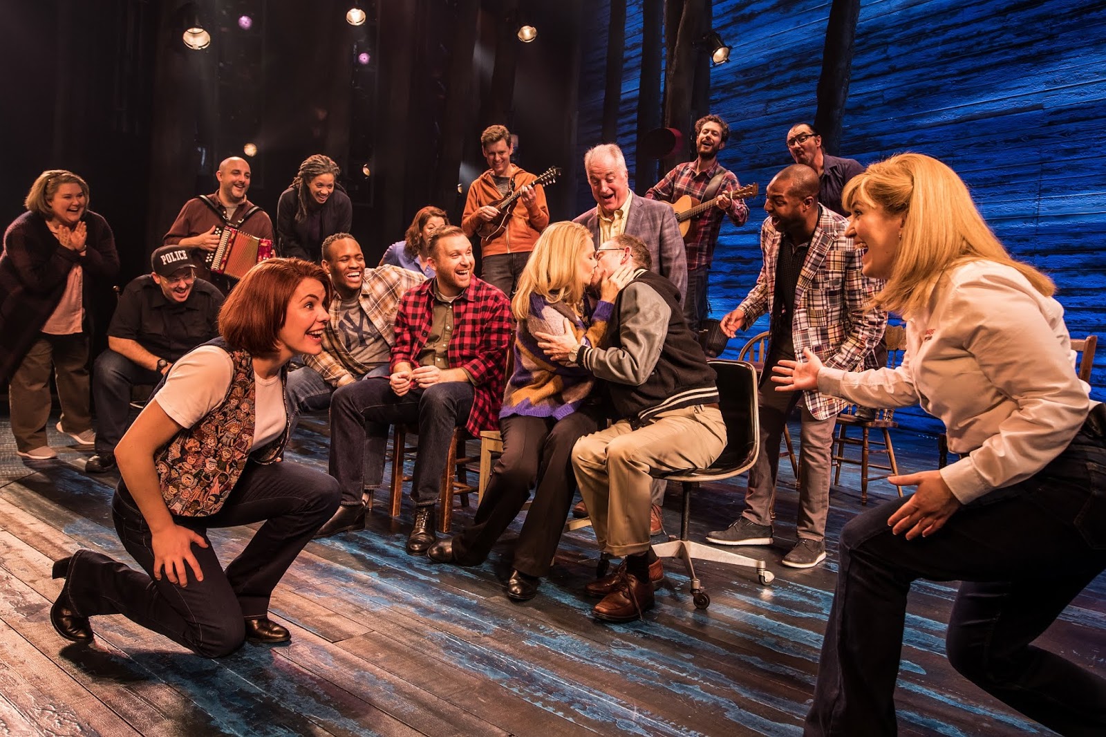 Come From Away, Phoenix Theatre Review Rewrite This Story