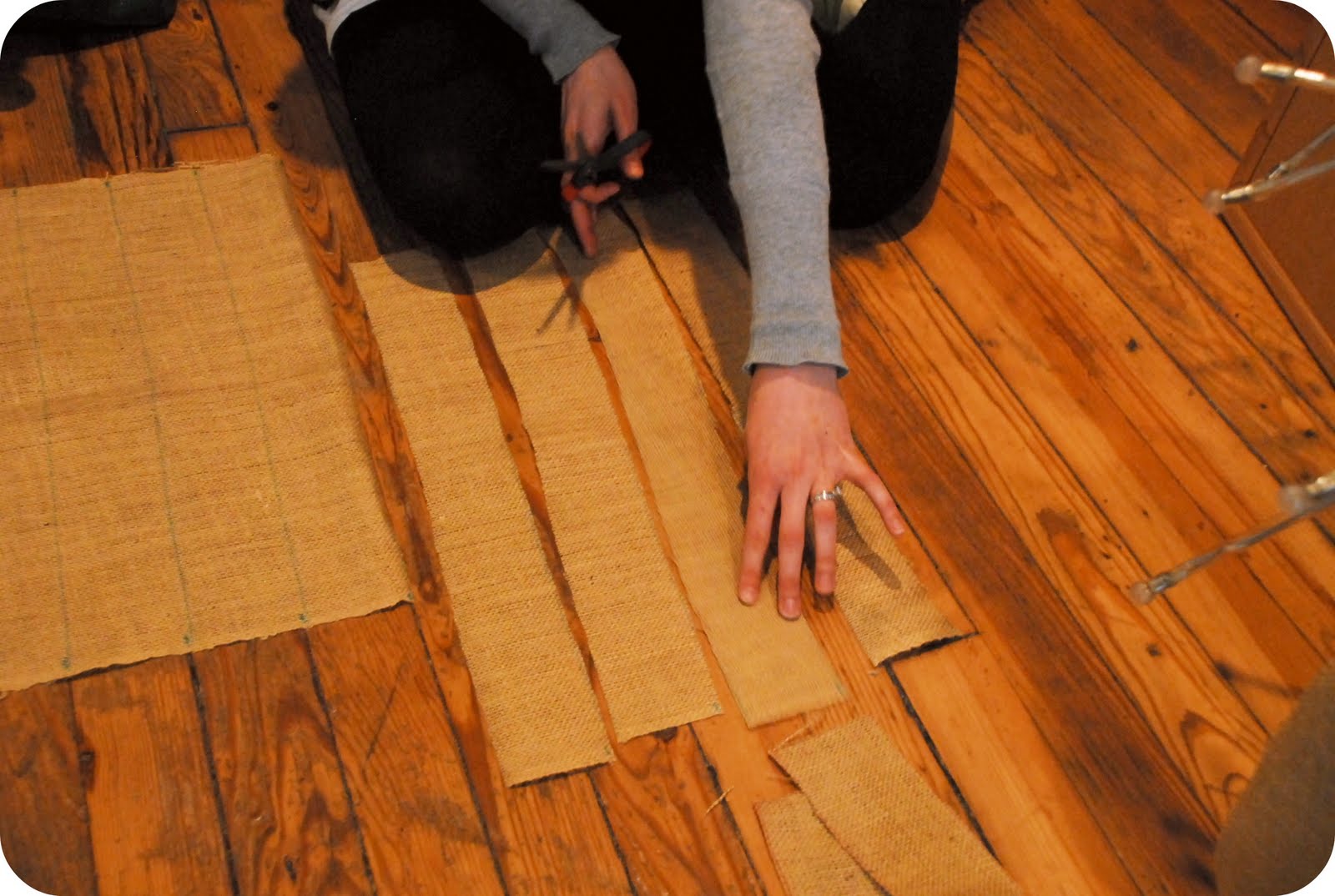 paper heart studios DIY burlap cork board