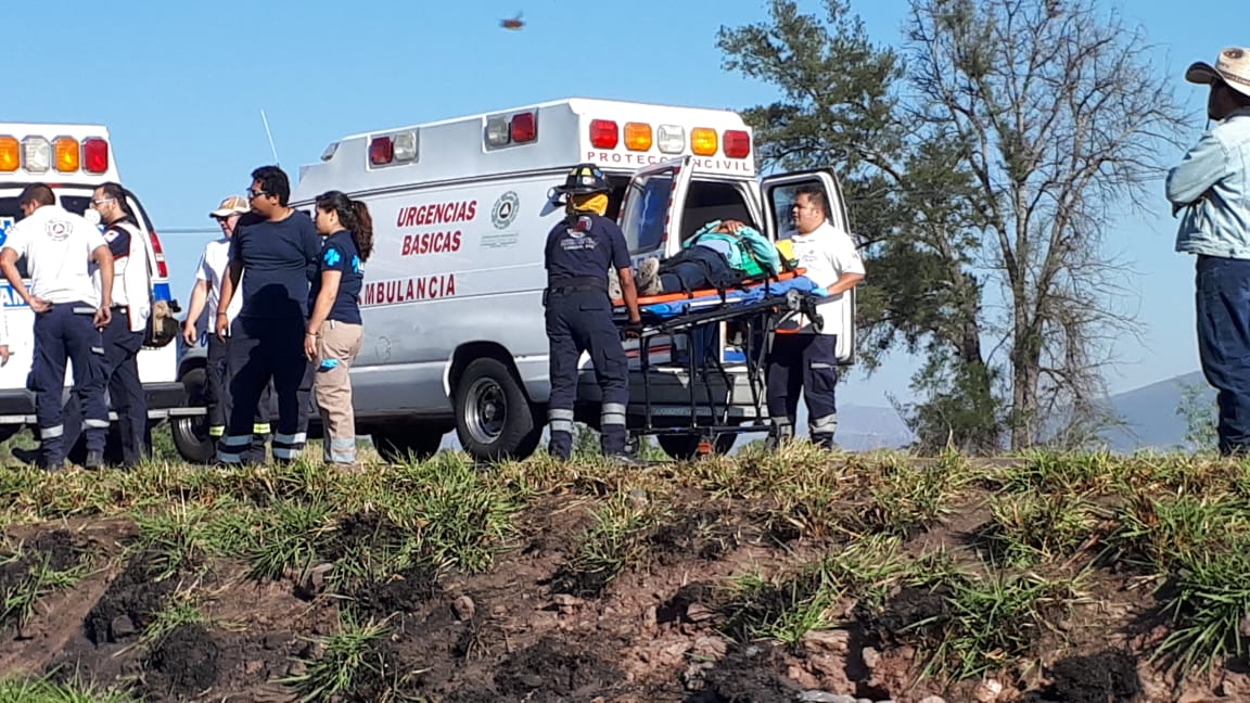 Vuelca autobús que salió de Morelia con destino a los Estados Unidos