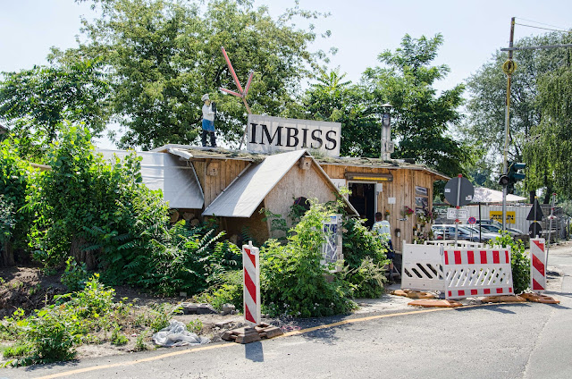 Baustelle Birdhouse Imbiss nähe Großbaustelle, ein kleines Meisterwerk, Heidestraße / Döberitzer Straße, 10557 Berlin, 03.08.2015