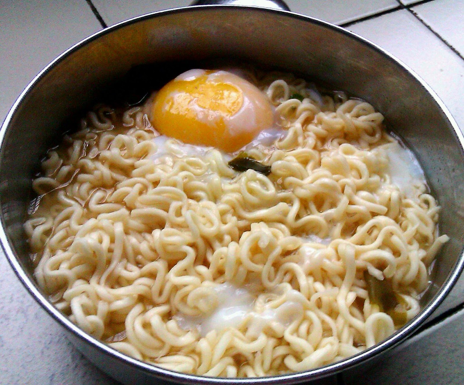 UTOPIA Noodles with Runny Egg Yolk