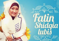 Aswar Sharing: Lirik Lagu "Aku Memilih Setia" by Fatin