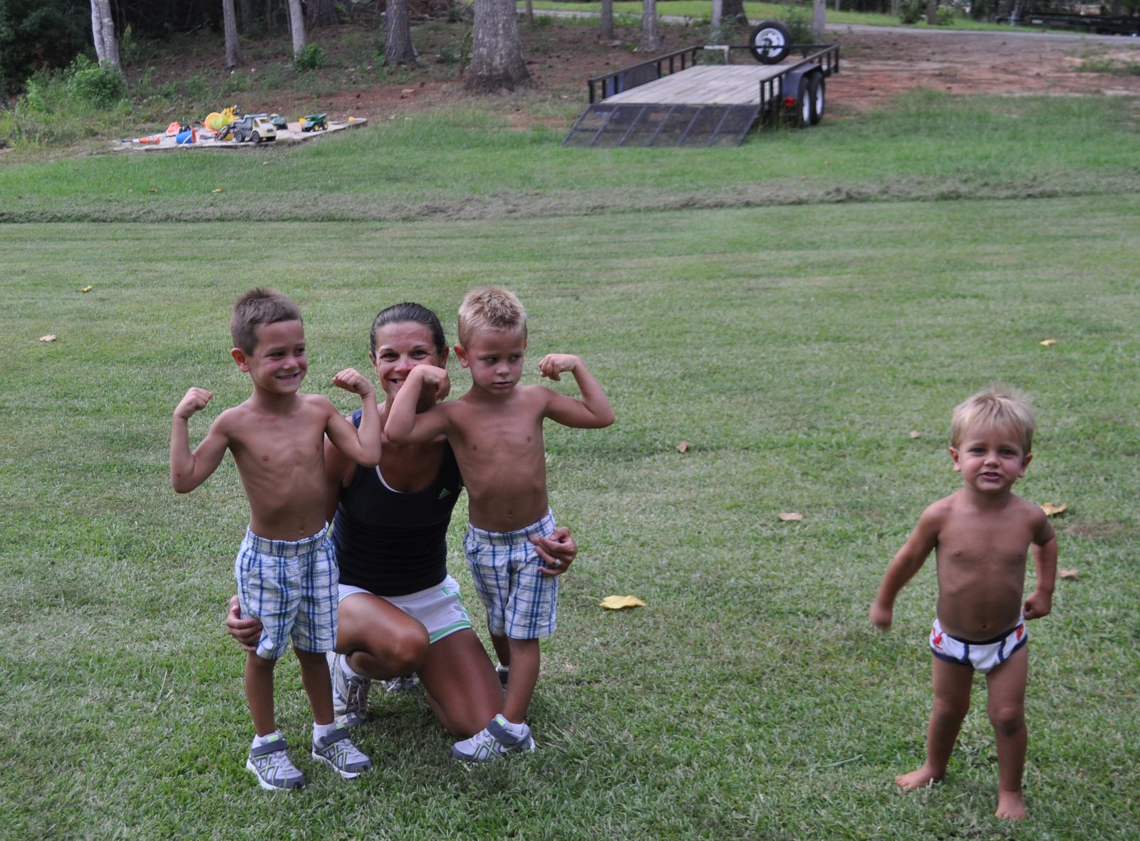THE HUGHES FAMILY RUNNING AND UNDERWEAR!