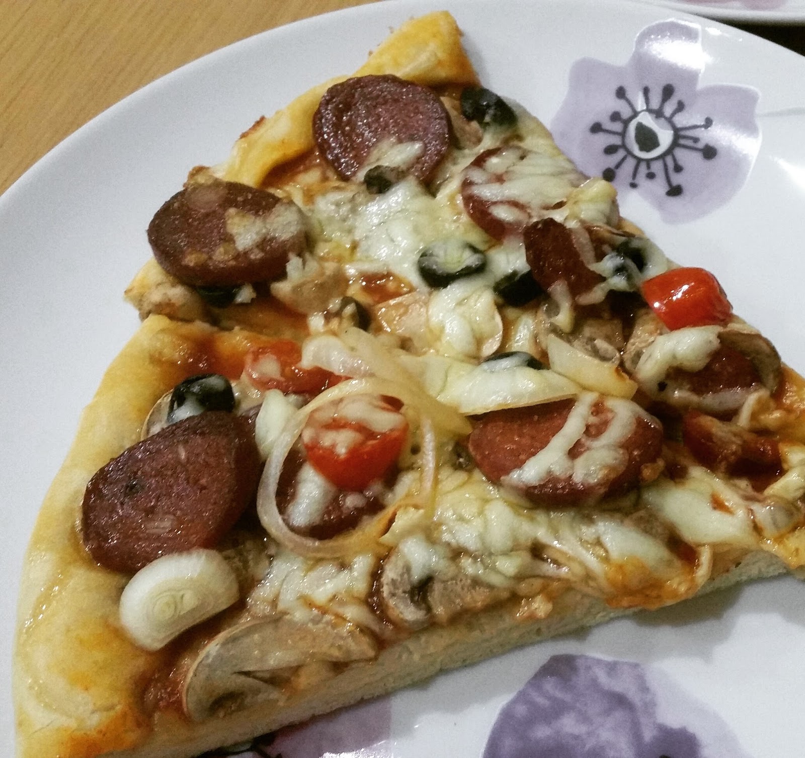 Tarif defterimden yapraklar Pizza Hamuru ve Sosu