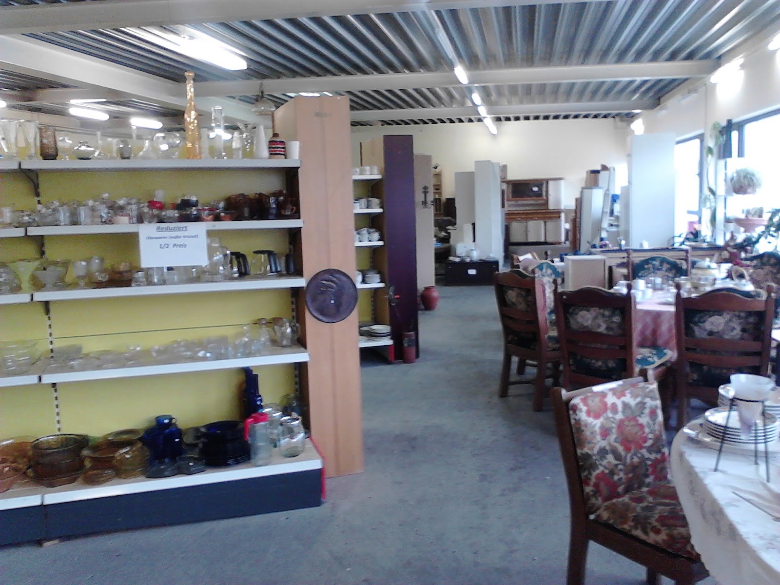 Around the Wherever Thrift Store Review Die Schatzkiste, Kaiserslautern