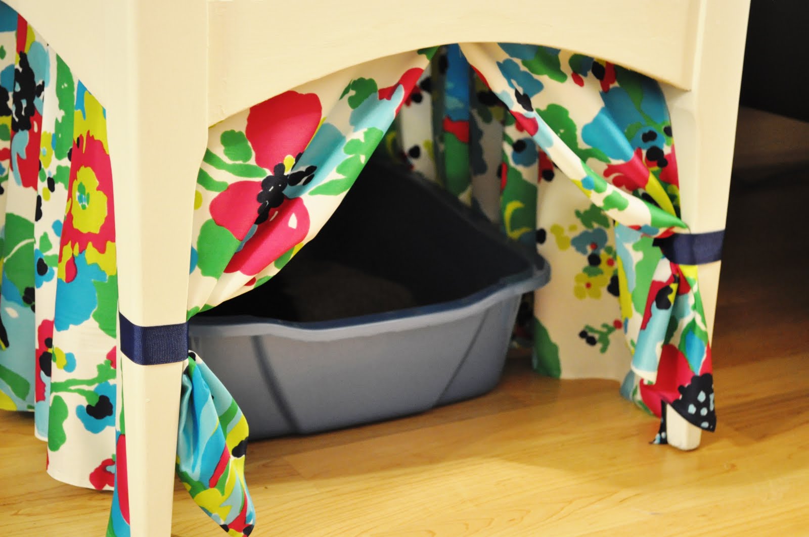 beetlebailey Kitty Litter Box Table DIY