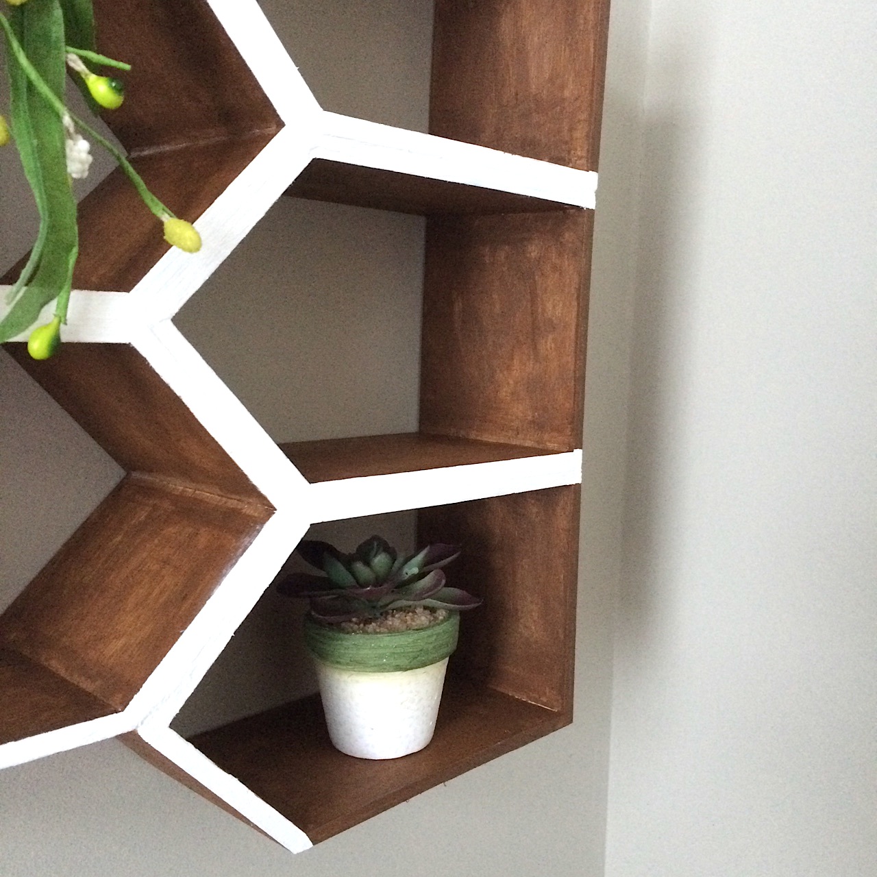 DIY Geometric Wall Shelves – Teenage Grandma