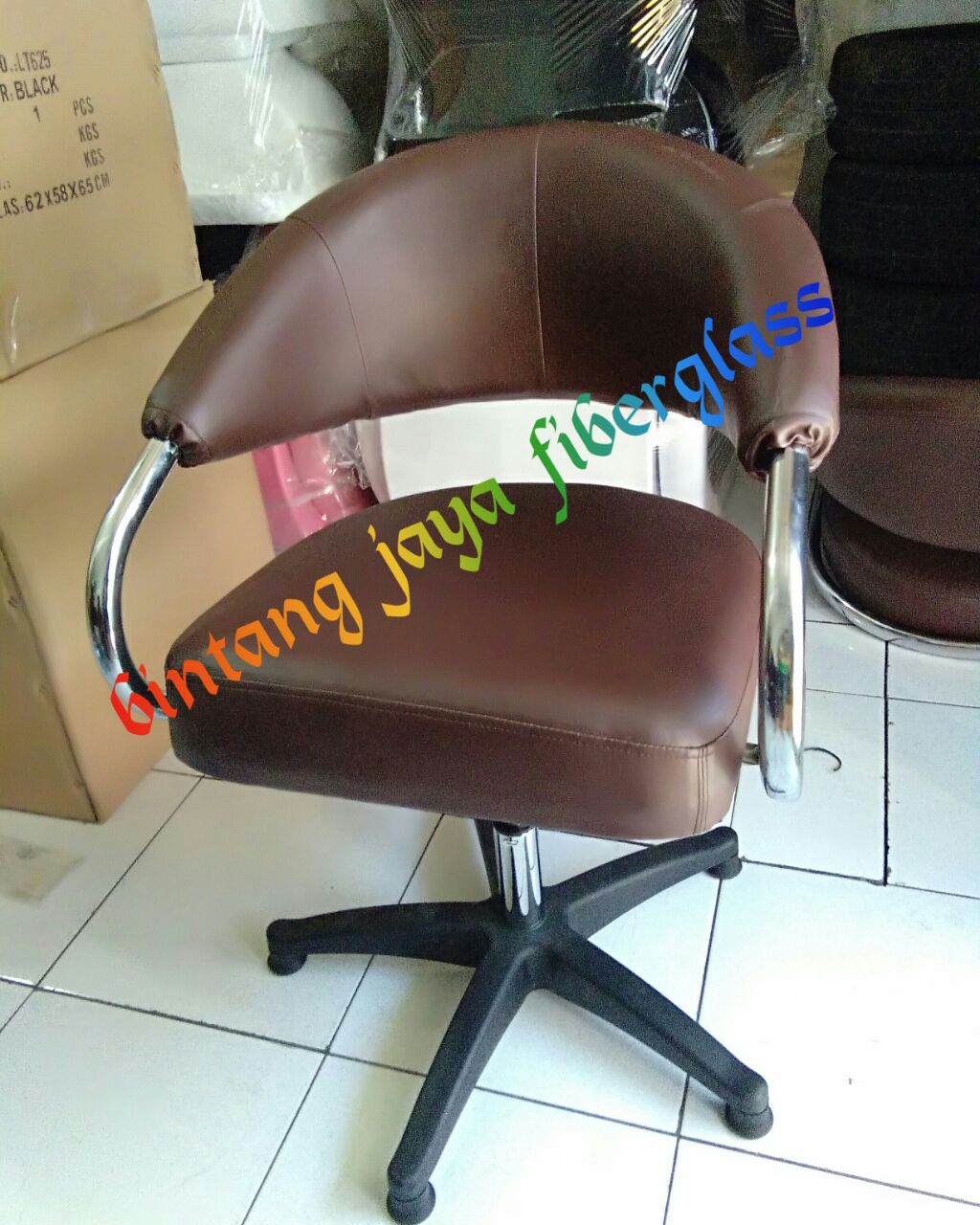 Kursi Stylish, Kursi Salon