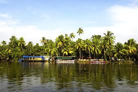 kerala is one of the best tourist & holiday destination of india as well as world