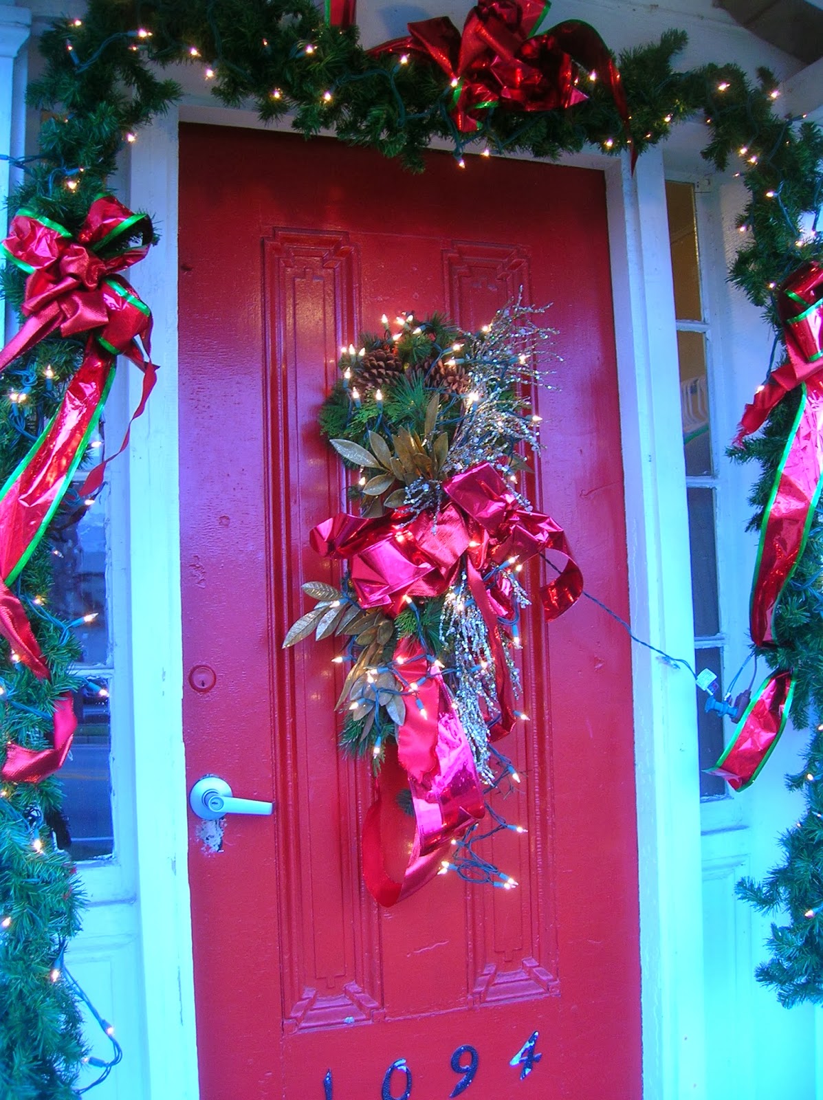 The amazing of Christmas Door Decorating Ideas Stylish Home Decors