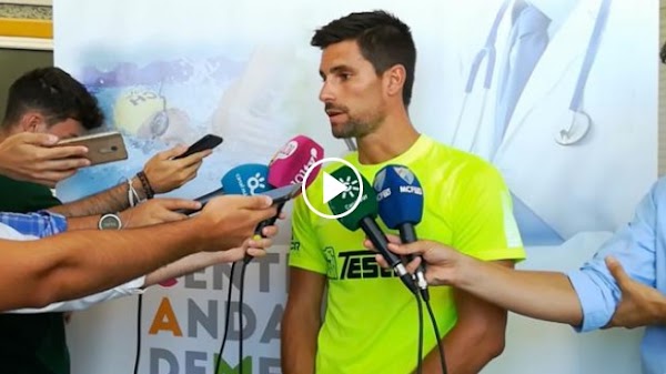 Adrián - Málaga -: “Necesitamos crear un grupo y una idea de juego” Adrián - Málaga -: “Necesitamos crear un grupo y una idea de juego”