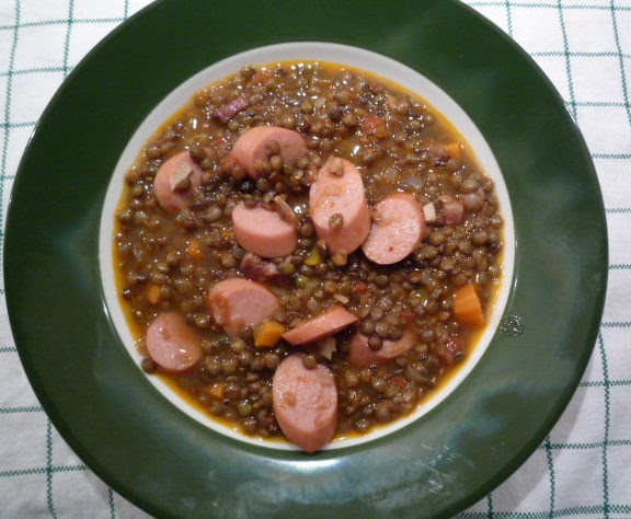 Bolli&amp;#39;s Kitchen: Soupe aux lentilles et saucisses de Francfort ...
