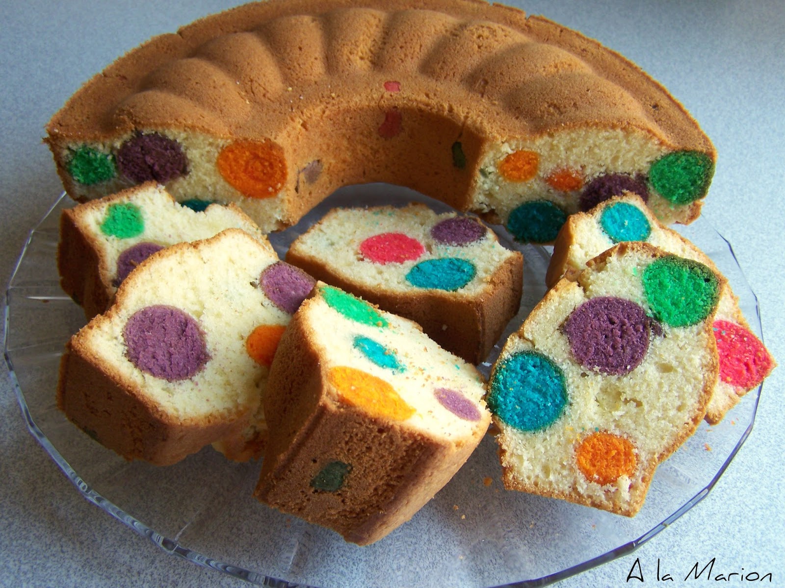 À la Marion : Bunter Kugel-Kuchen