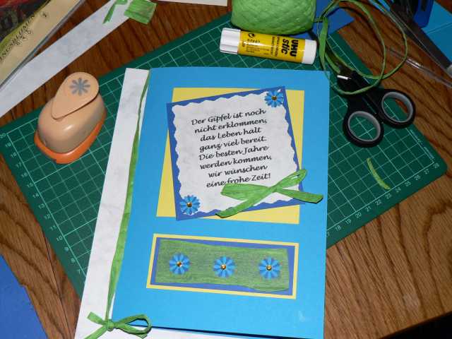 Verstrickt und zugeklebt: Karte zur Pensionierung Verstrickt und zugeklebt: Karte zur Pensionierung