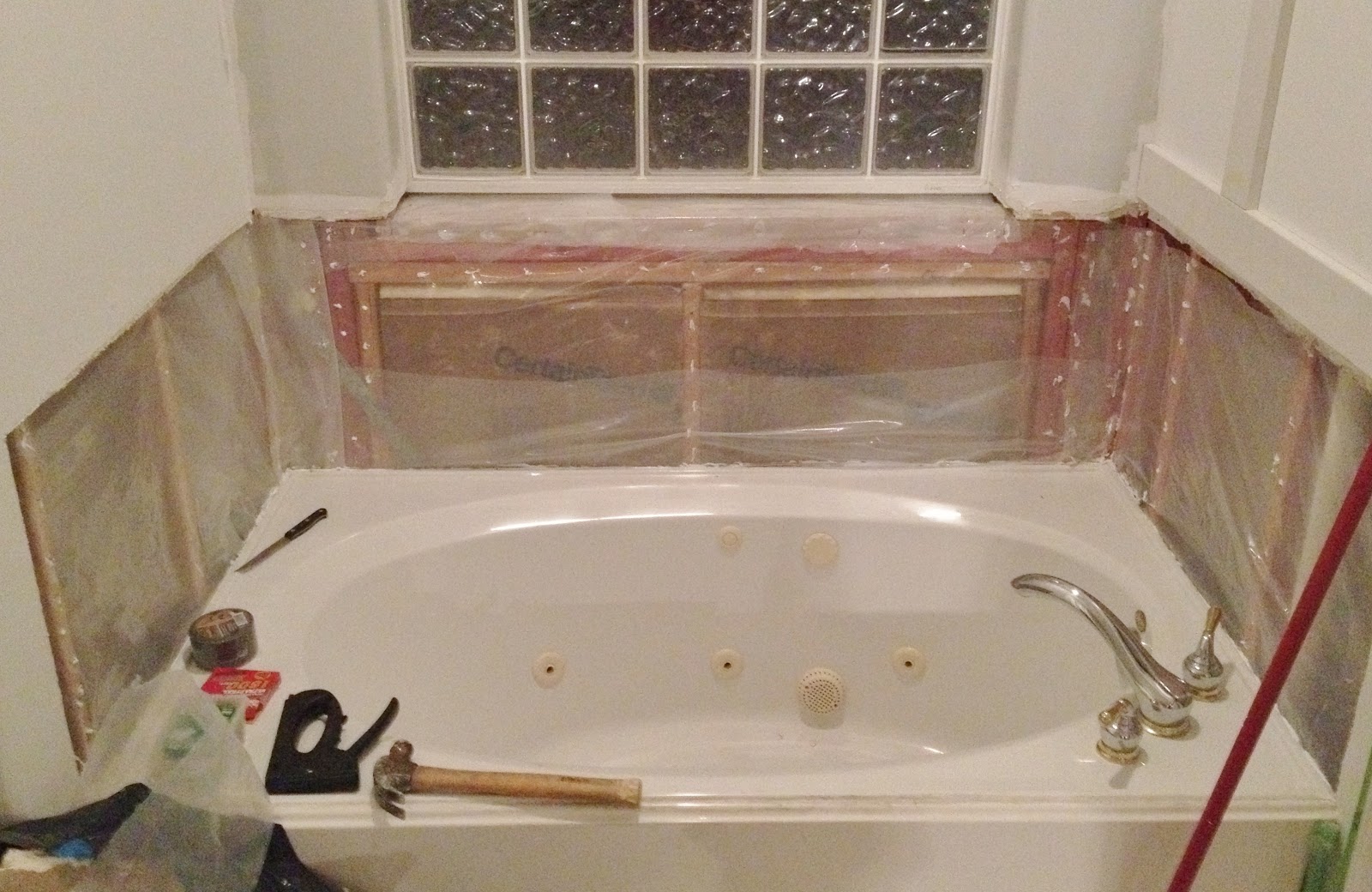 Engineering Life and Style Master Bathroom Update & How to Tile a