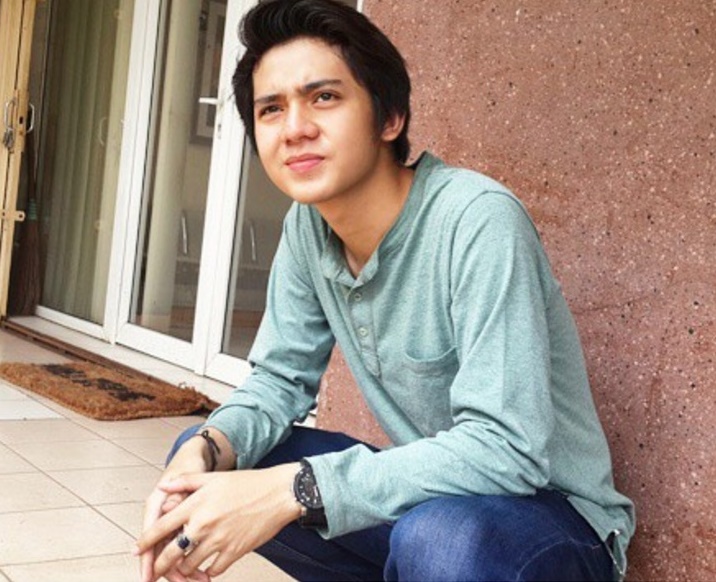 Profil dan Biodata Arbani Yasiz Biodata Artis Terbaru