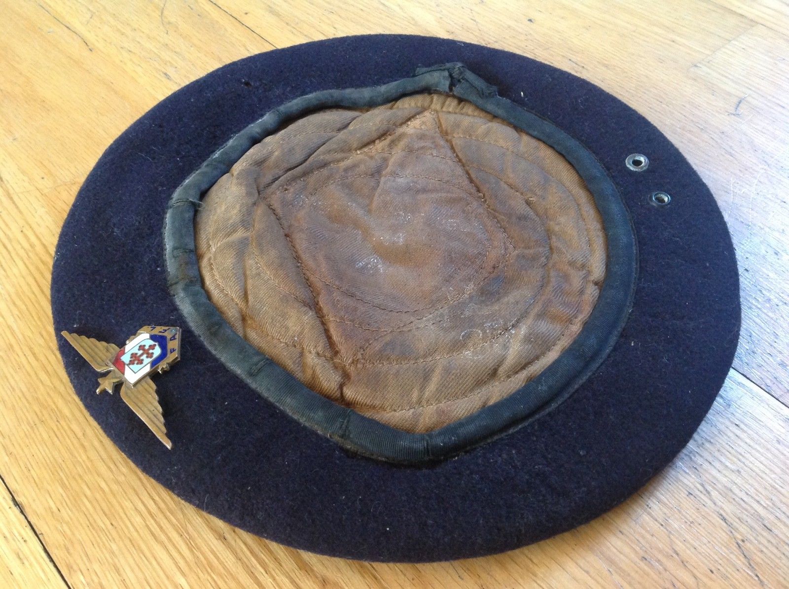 The Beret Project British made Free French Airborne Beret