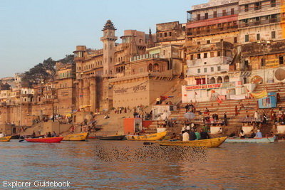 Kota suci varanasi india ghat terkenal di varanasi