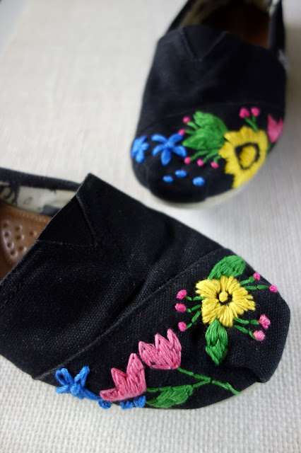 TOMS diy embroidery, hand embroidery on shoes, floral embroidery on shoes 