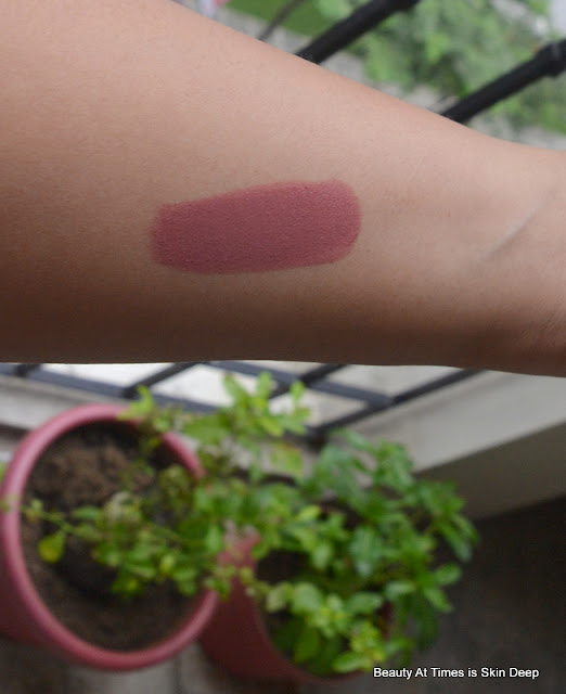 Lakme Mauve Paced Swatches