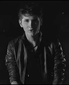 A Ochii Care Nu Se Vad Se Uita Facebook