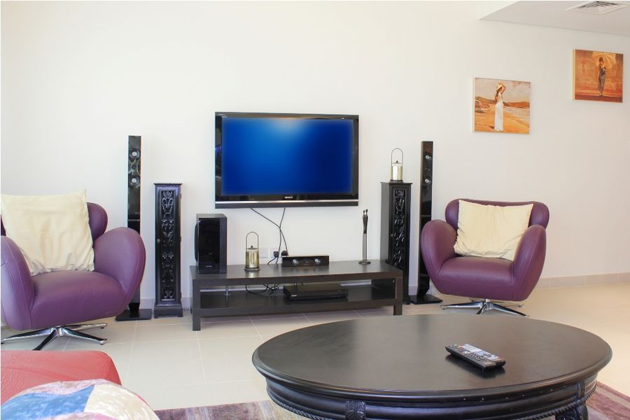 Furnished Studio Apartments Villa for Short Term Rent in Dubai UAE