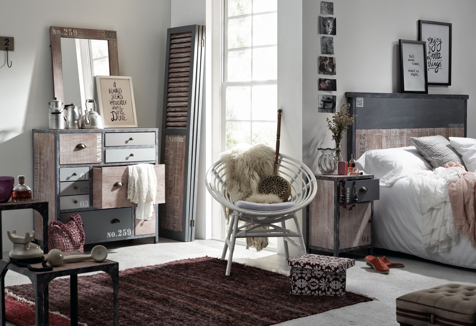 Mueble auxiliar con un toque vintage e industrial