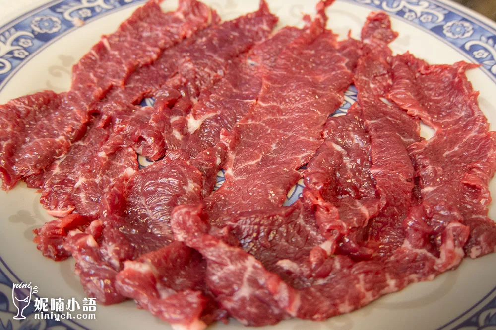 【台南美食】阿裕牛肉湯 涮涮鍋。奇美博物館附近必吃排隊美食