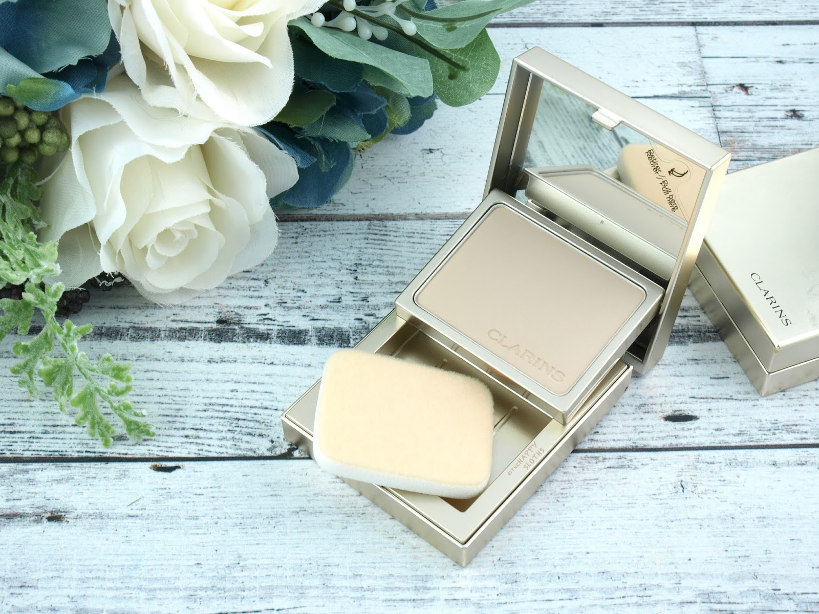 Clarins Everlasting+ Compact Foundation: Review and Swatches