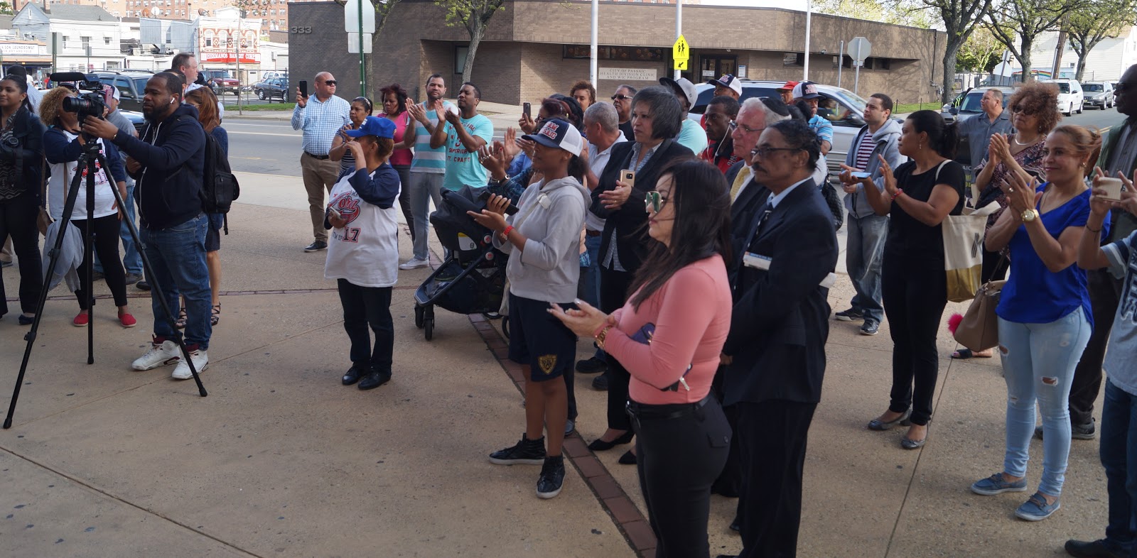 Bomberos del estado de Nueva Jersey endosan candidatura de Héctor Lora