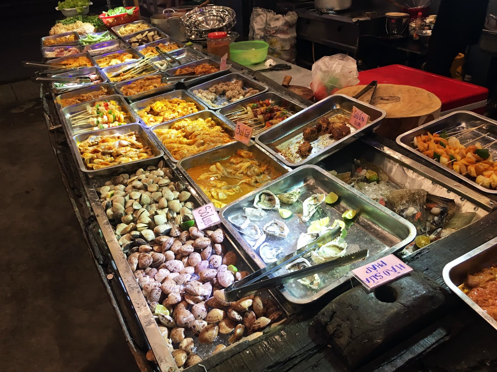Best Buffet Restaurants in Ho Chi Minh city (you will suprise with