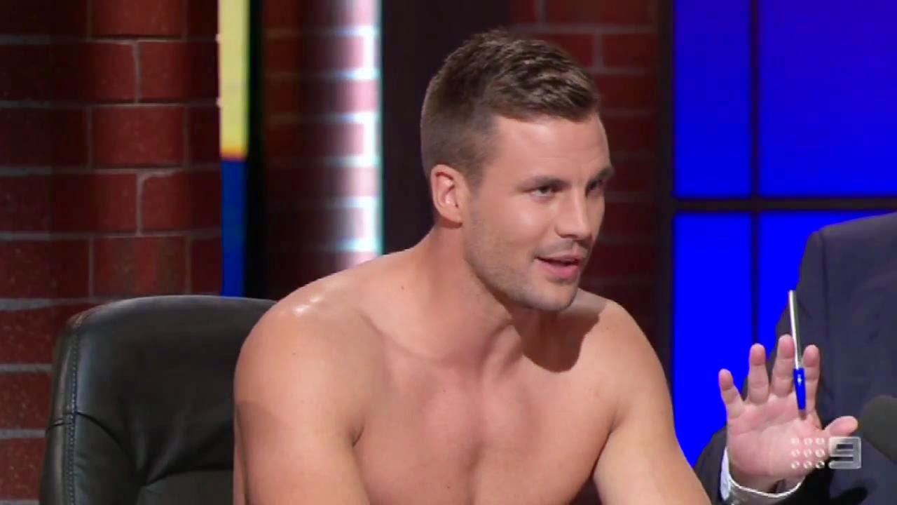 Beau Ryan naked bum on The Footy Show! https://www.sendspace.com/file/aydp1...