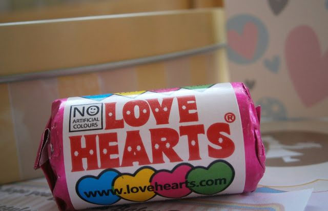 loveheart gift sweets traditional favourite childrens sweet