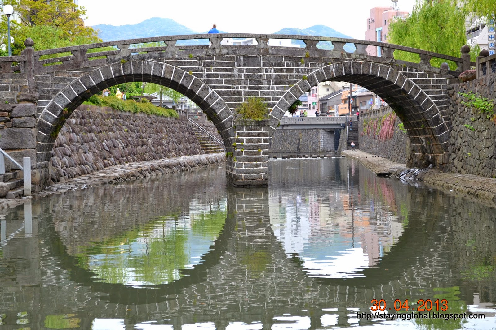 Most Okularowy (Meganebashi), Nagasaki - najstarszy kamienny most łukowy w Japonii