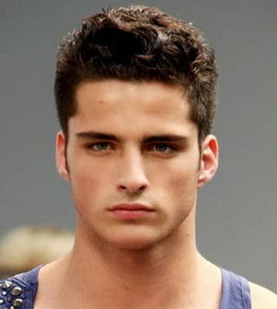 Hairstyle for Men Round Face