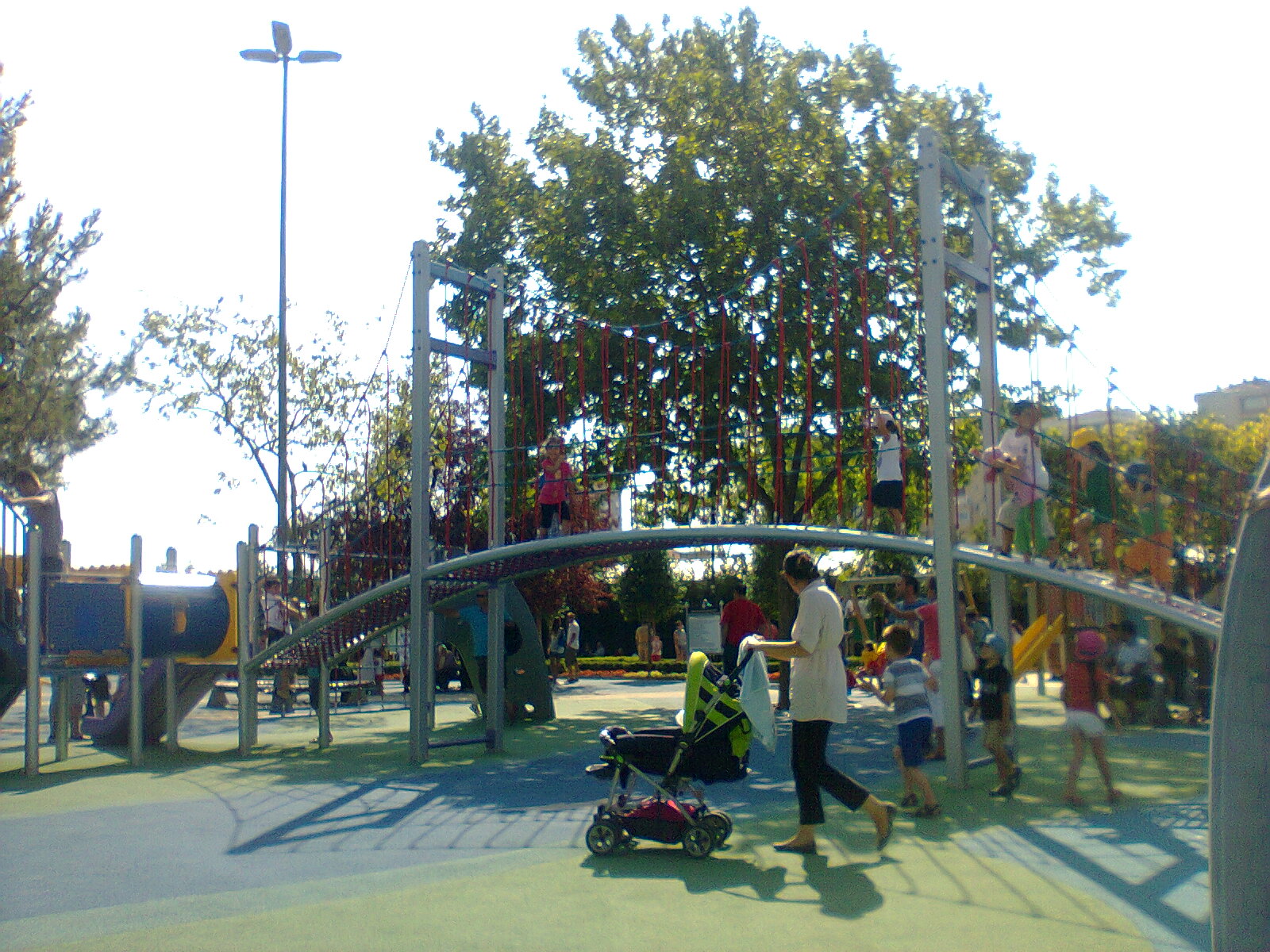 mutlu anne ve çocuk: GÖRÜLECEK YER GÖZTEPE PARKI (Yeni Hali)