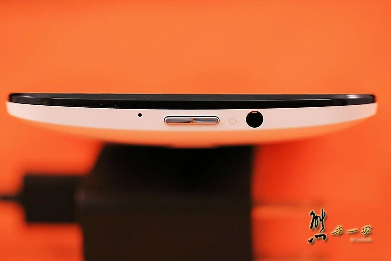 ASUS Zenfone|ASUS Zenfone 2 3鬼怪孔劉代言|高CP智慧手機