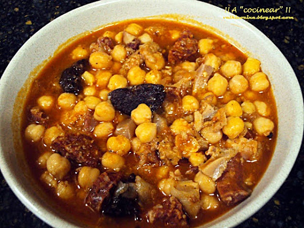 Callos con garbanzos