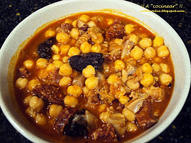 Callos con garbanzos