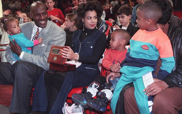 tofu ipocrisia esplodere Michael Jordan's Wife Yvette Prieto: Fast Few Information (Photo) - playersGF.com tofu ipocrisia esplodere Michael Jordan's Wife Yvette Prieto: Fast Few Information (Photo) - playersGF.com