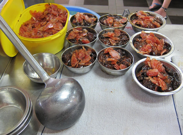 Clay-Pot-Chicken-Rice