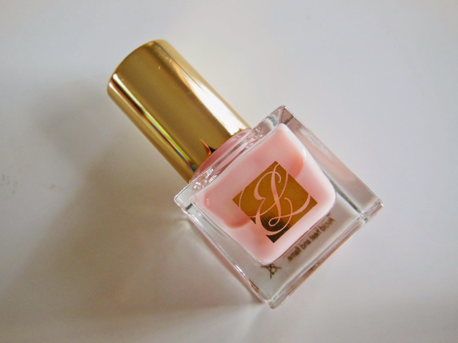 MOTHER’S DAY GIFT IDEA ESTEE LAUDER MOTHER’S DAY COLLECTION The