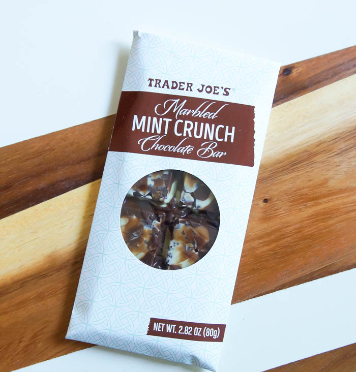 Trader Joe's Marbled Mint Crunch Chocolate Bar review | bakeat350.net