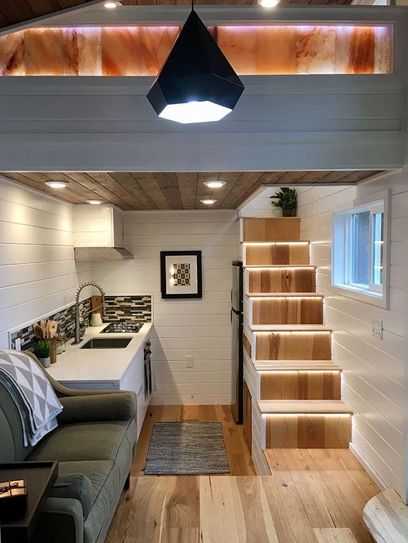 TINY HOUSE TOWN: Tiny Home of Zen By Tiny Heirloom